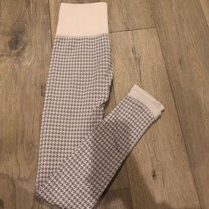 Varley Houndstooth Pink Leggings